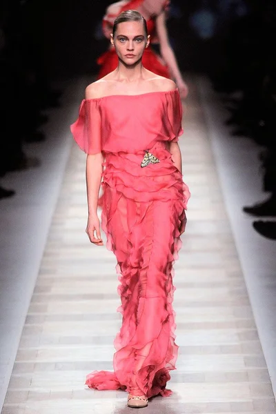 Look 37